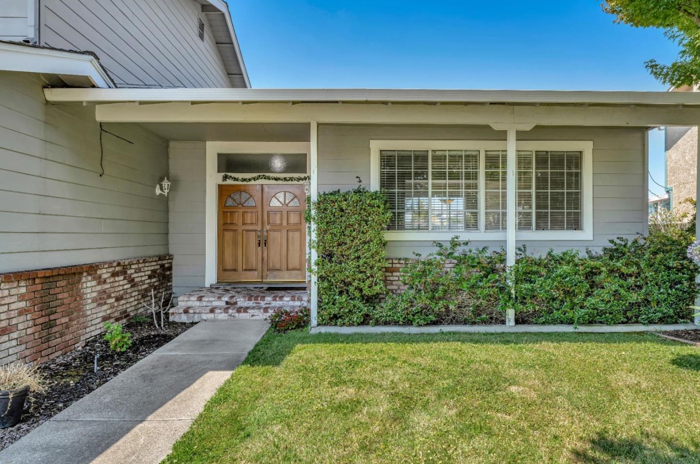369 Bowfin St, San Mateo, CA 94404