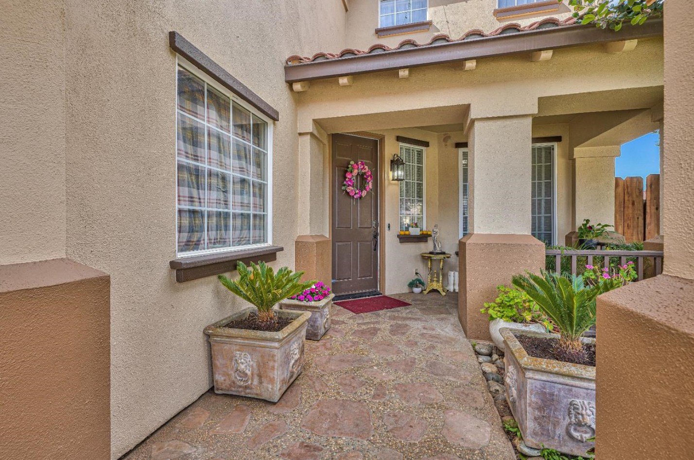 2 Stony Brook Cir, Salinas, CA 93906-4847