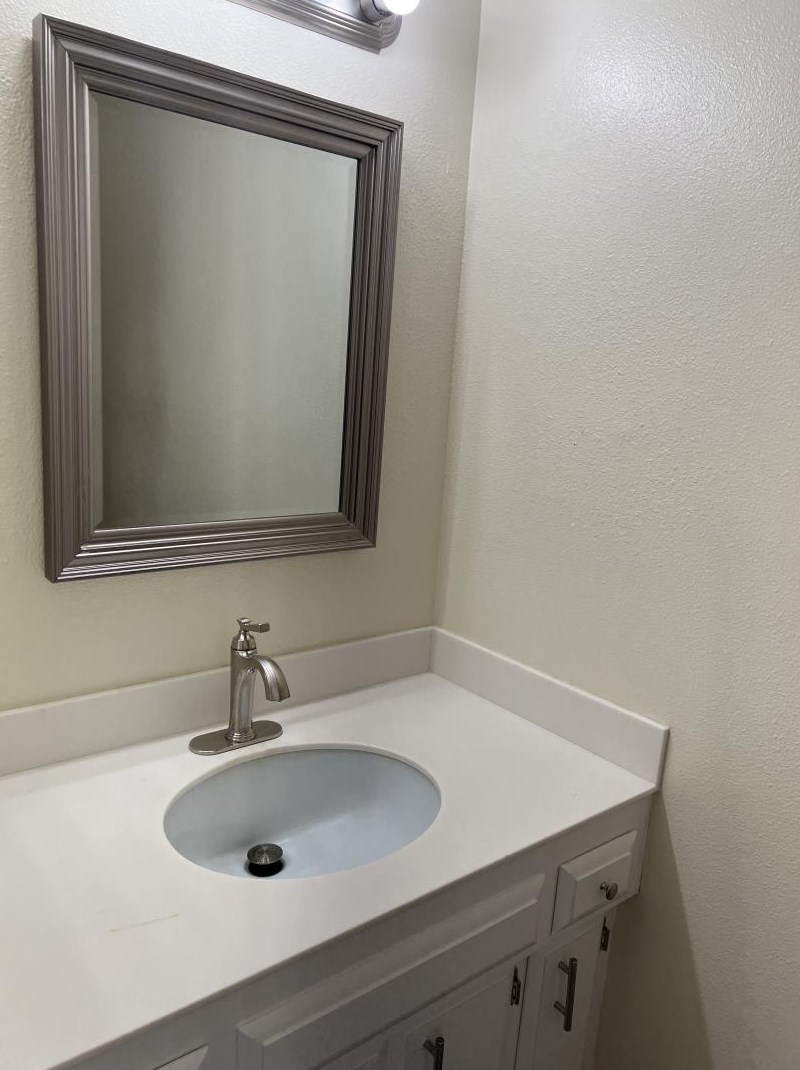 1848 Cherokee Dr, Salinas CA  93906-8314 exterior