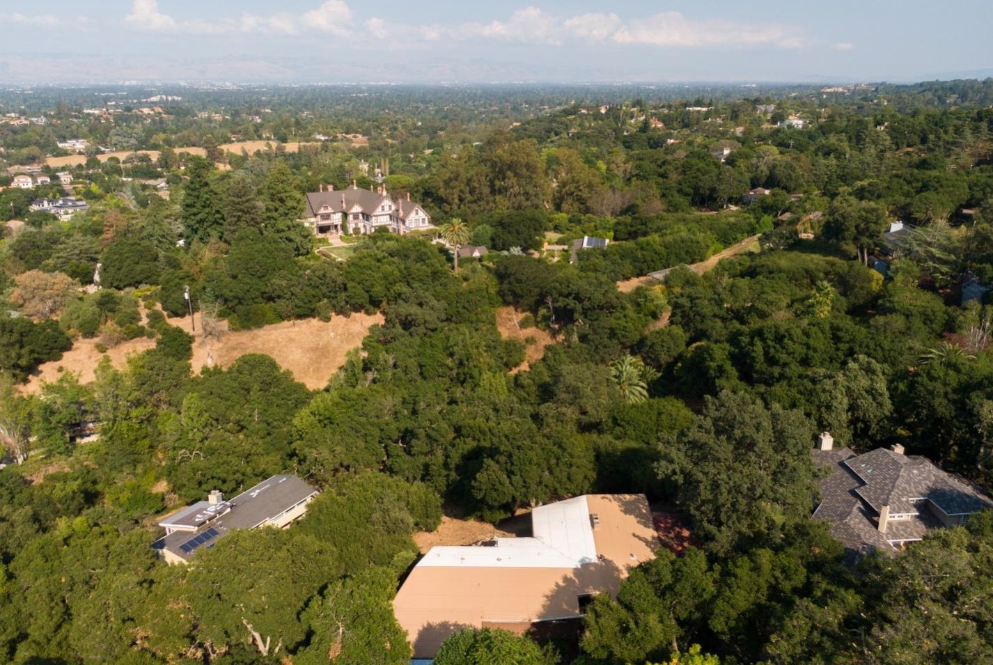 12250 Edgecliff Pl, Los Altos, CA 94022