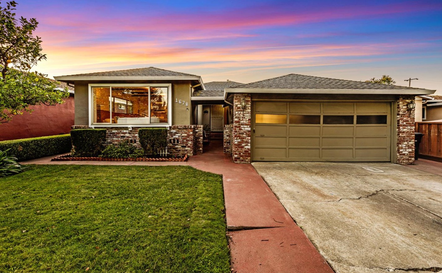 1678 Carleton Ct, Redwood City, CA 94061