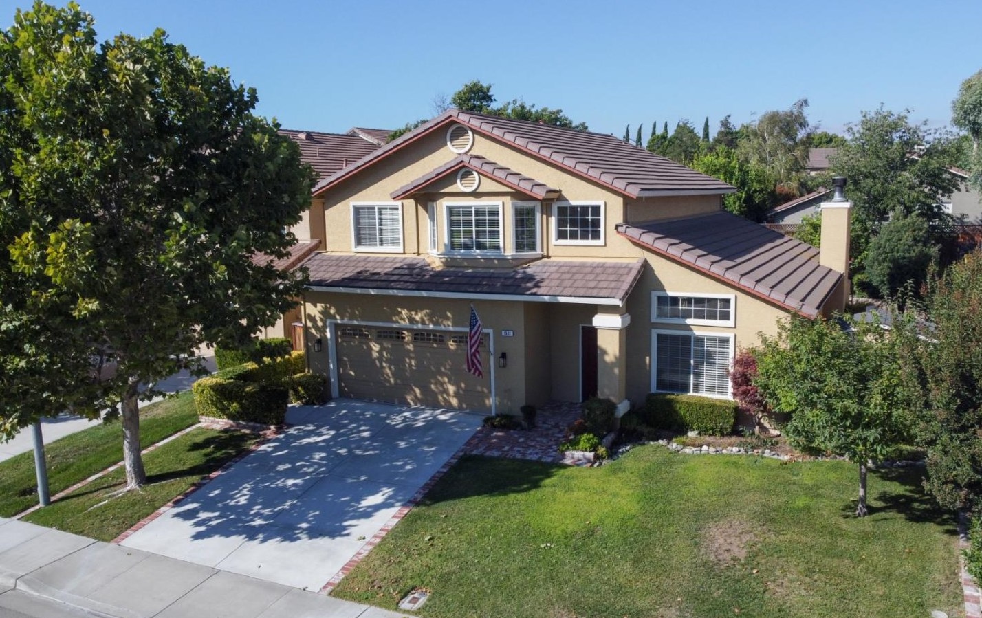 1581 Mimosa St, Hollister, CA 95023