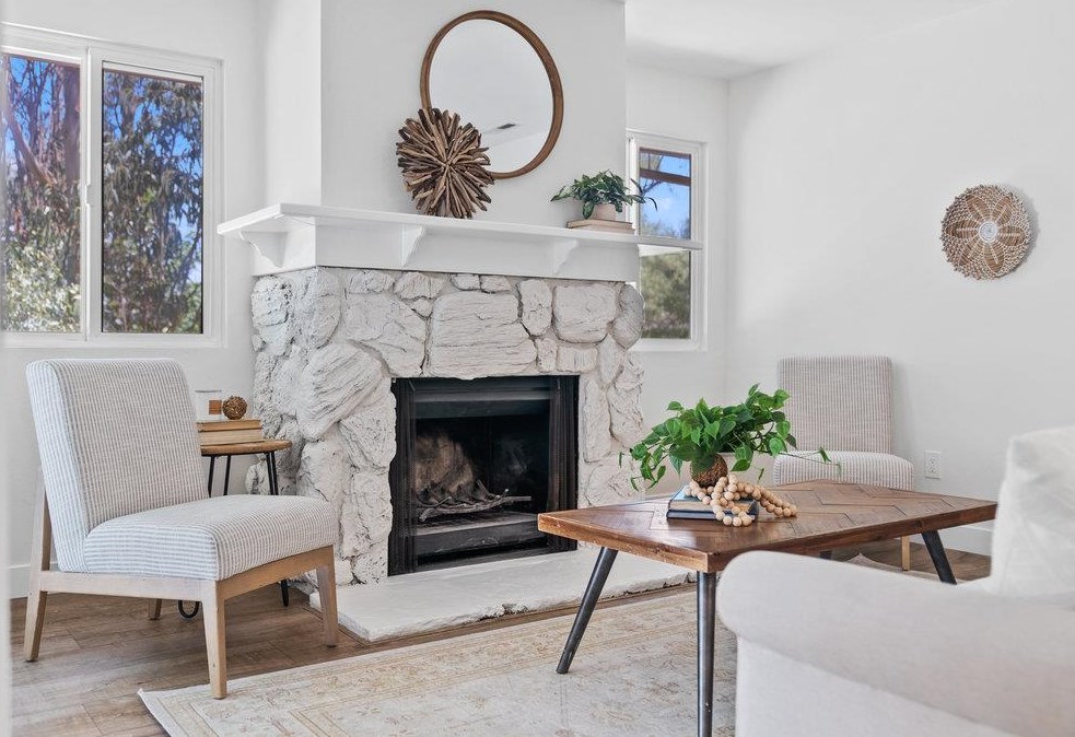 124 Torrey Pine Ter, Santa Cruz, CA 95060-3267