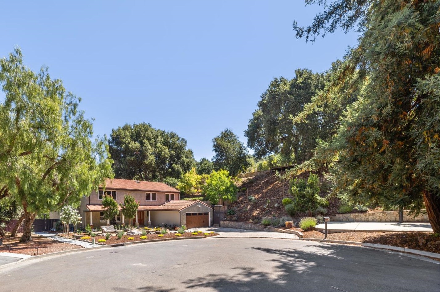 3105 Bandera Dr, Palo Alto, CA 94304