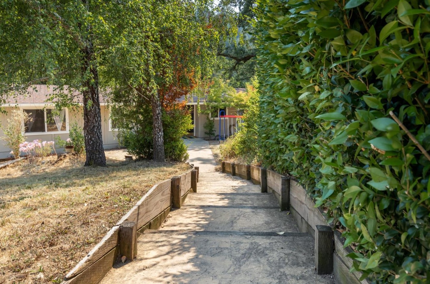 112 Oak Knoll Ct, Big Basin, CA 95006
