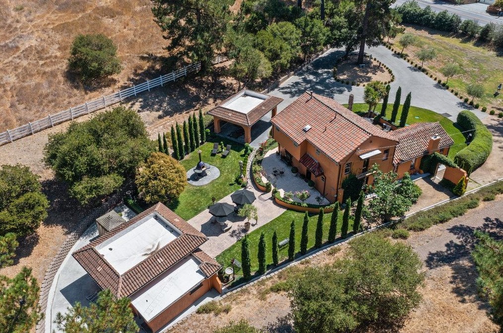 2970 Freedom Blvd, Watsonville, CA 95076