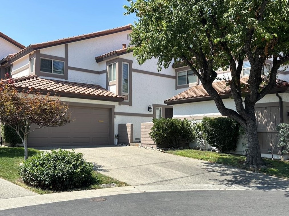 129 El Olivar, Los Gatos, CA 95032-1172