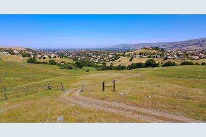 6821 Silver Creek Rd, San Jose, CA 95138 - Photo 1