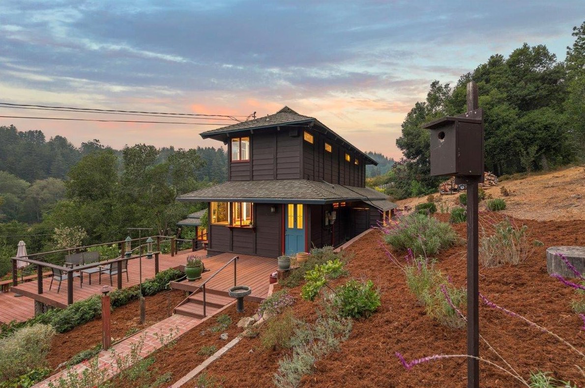 2234 Ocean St Ext, Santa Cruz, CA 95060