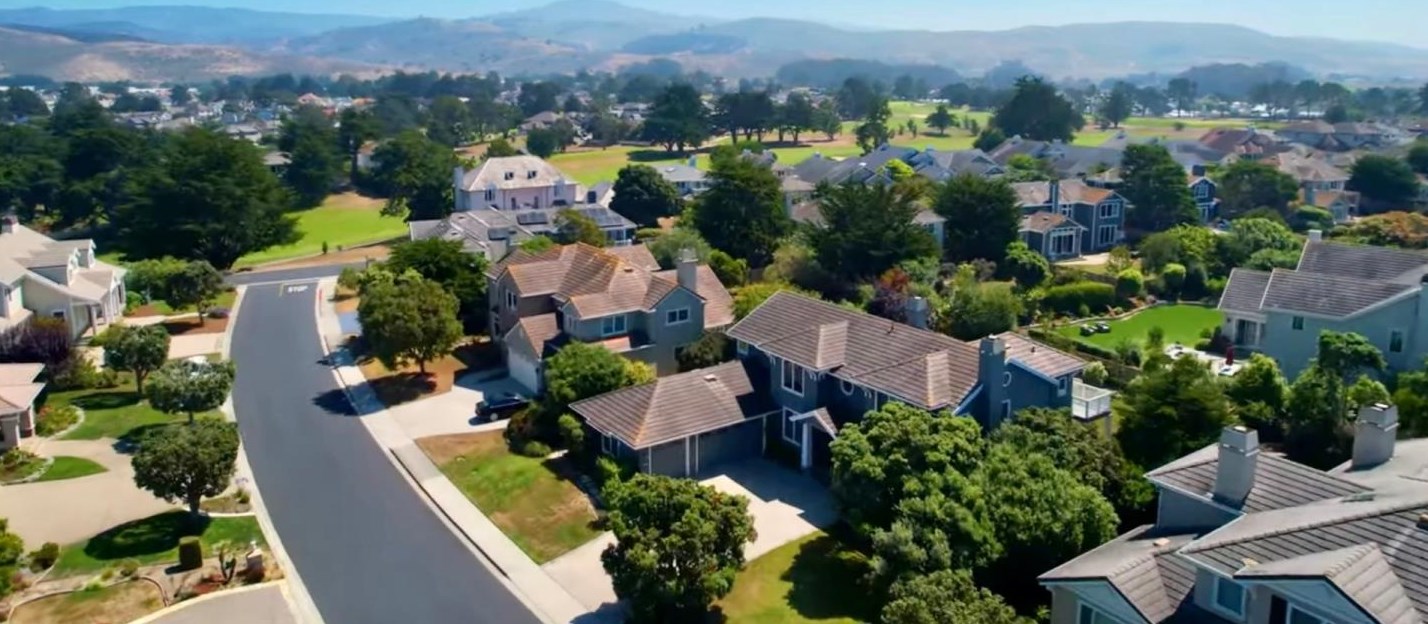 58 Spyglass Ct, Princeton by the Sea, CA 94019
