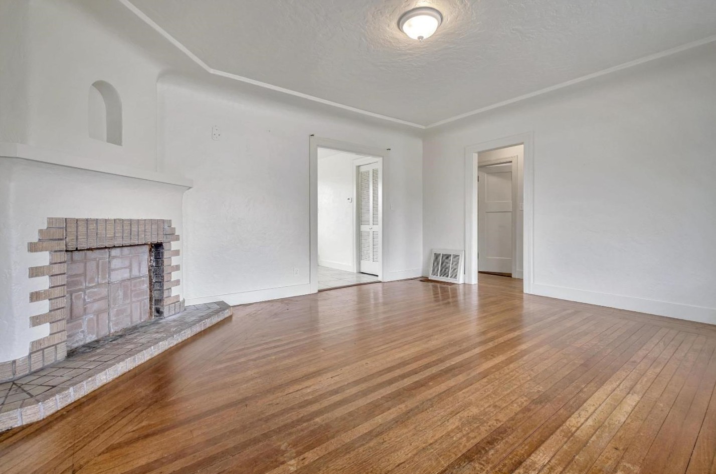 43 Roosevelt St, Watsonville, CA 95076