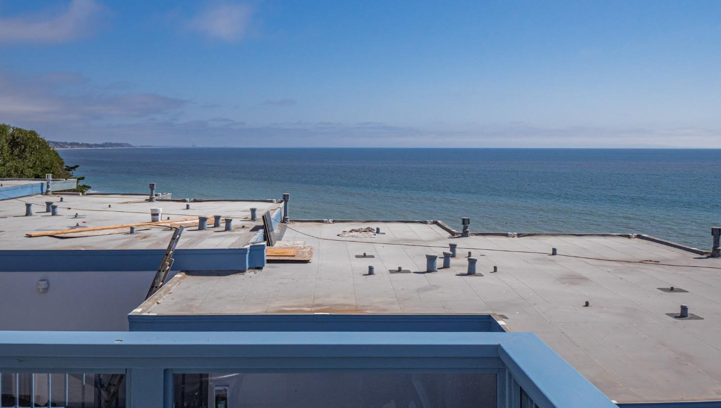 260 Rio Del Mar Blvd, Aptos, CA 95003-4656