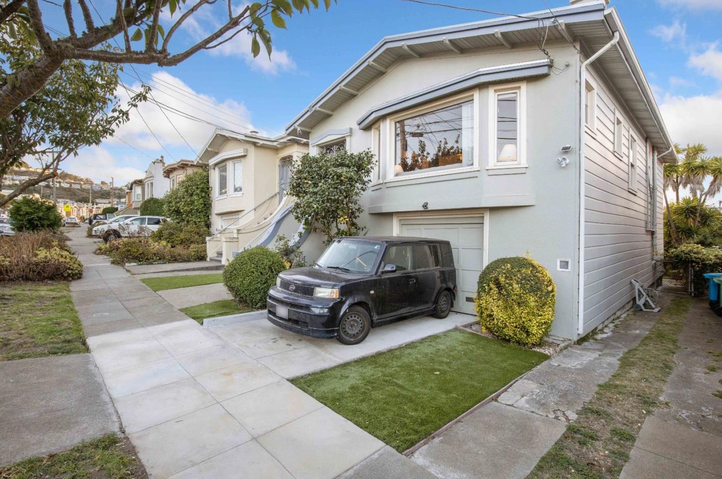 32 Winding Way, San Francisco CA 94112-4527 exterior