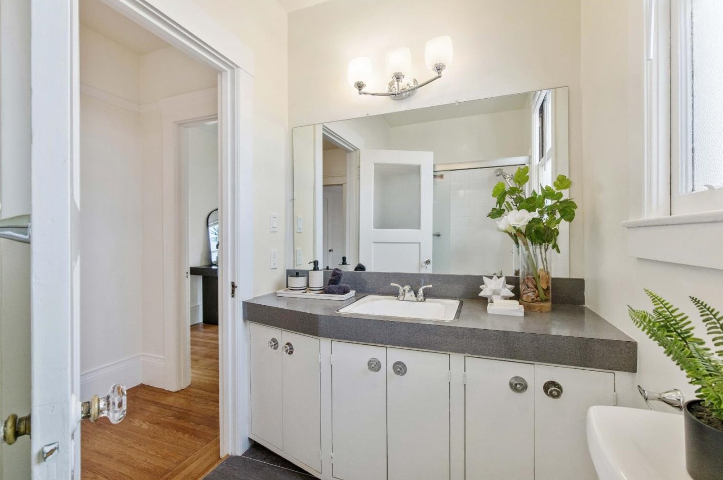 32 Winding Way, San Francisco CA 94112-4527 exterior