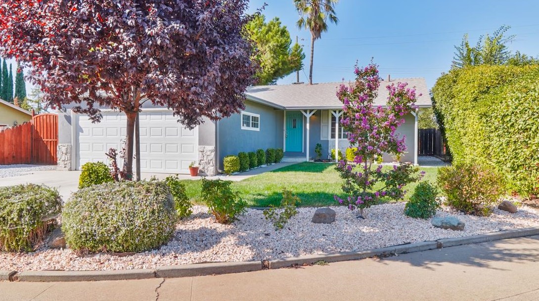 229 Grant Ct, Manteca, CA 95336-3729