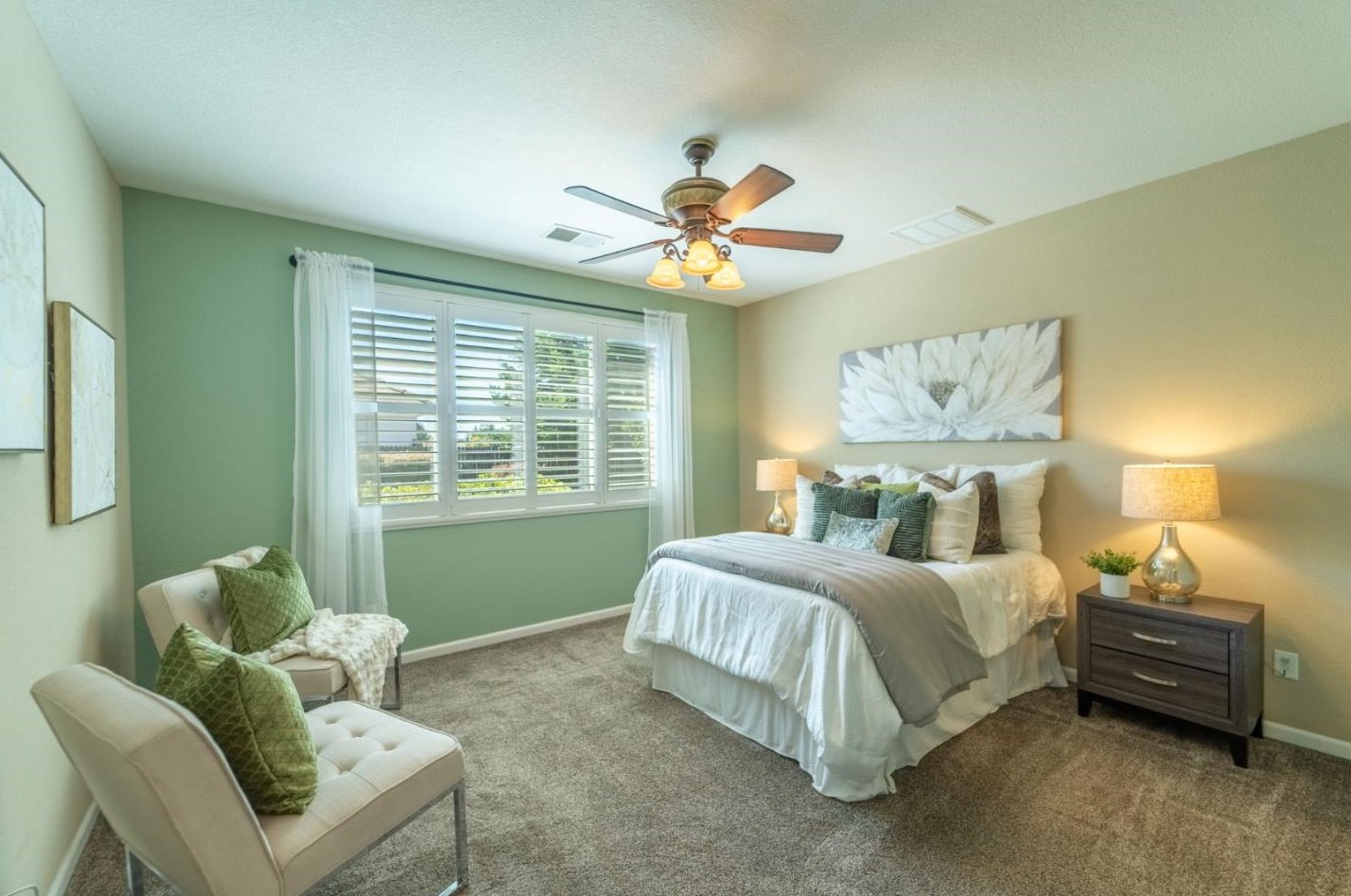 2275 Ravenbrook Ln, Manteca CA  95336-8329 exterior