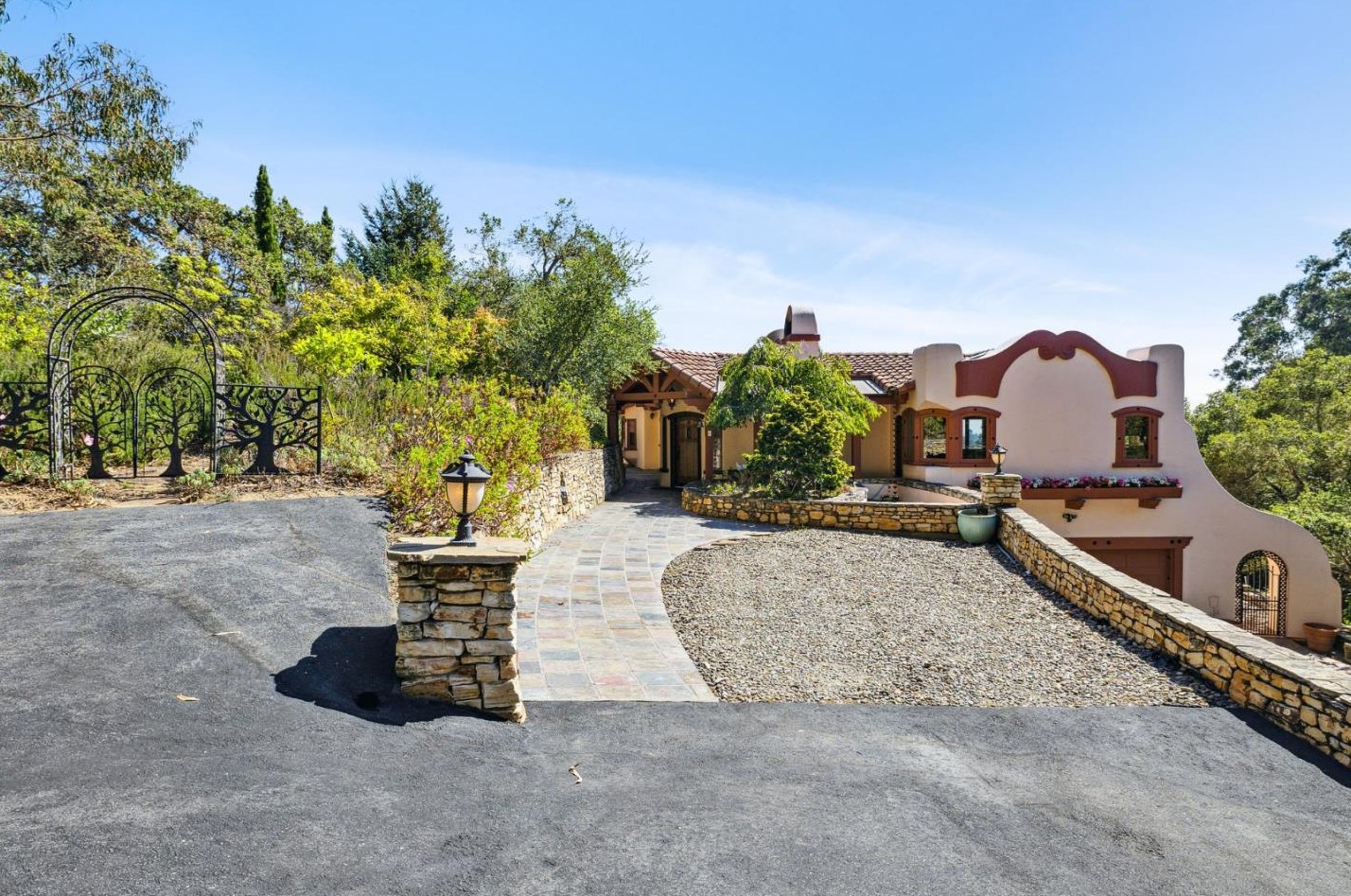 294 Allan Ln, Watsonville, CA 95076