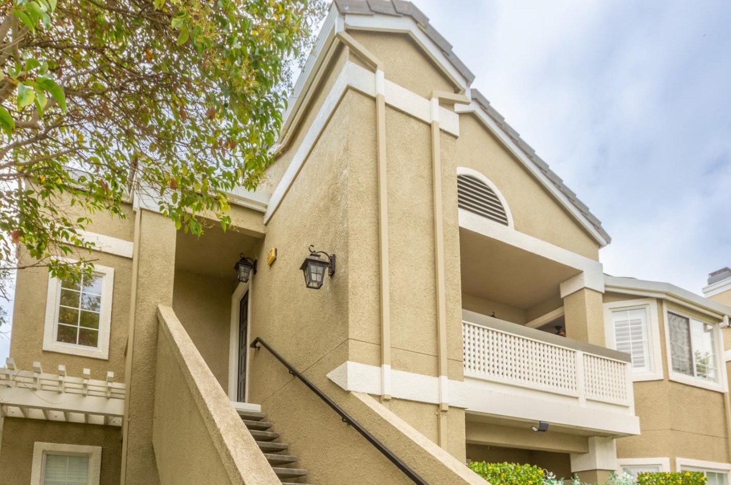 5977 Lake Hennessy Ct, San Jose, CA 95123-2471
