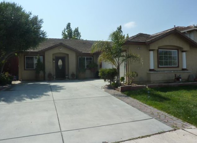 864 Las Flores St, Soledad, CA 93960-3349