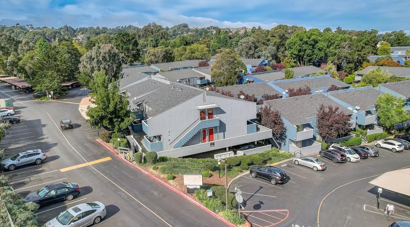217 Boardwalk Ave D, San Bruno, CA 94066