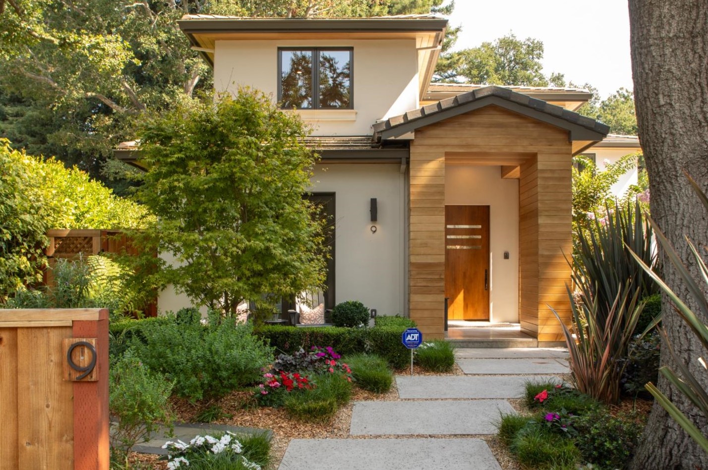 9 Park Dr, Menlo Park, CA 94027-4011
