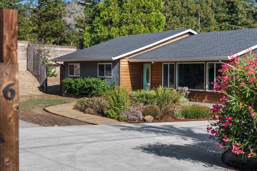 6 Scott Ct, Santa Cruz, CA 95066-3719