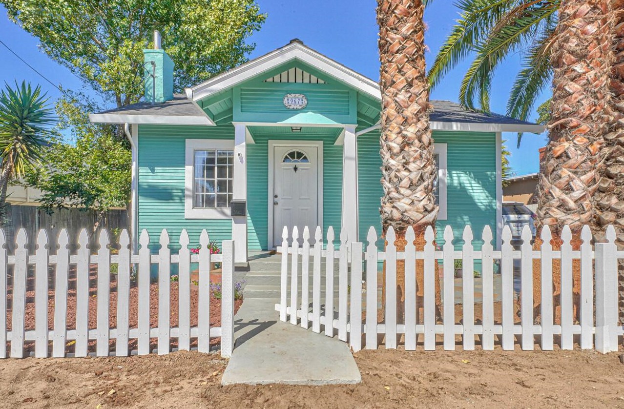 967 Trinity Ave, Seaside, CA 93955