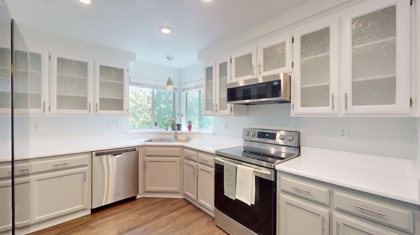 201 Palermo Ct, Rodeo CA 94547-2211 exterior