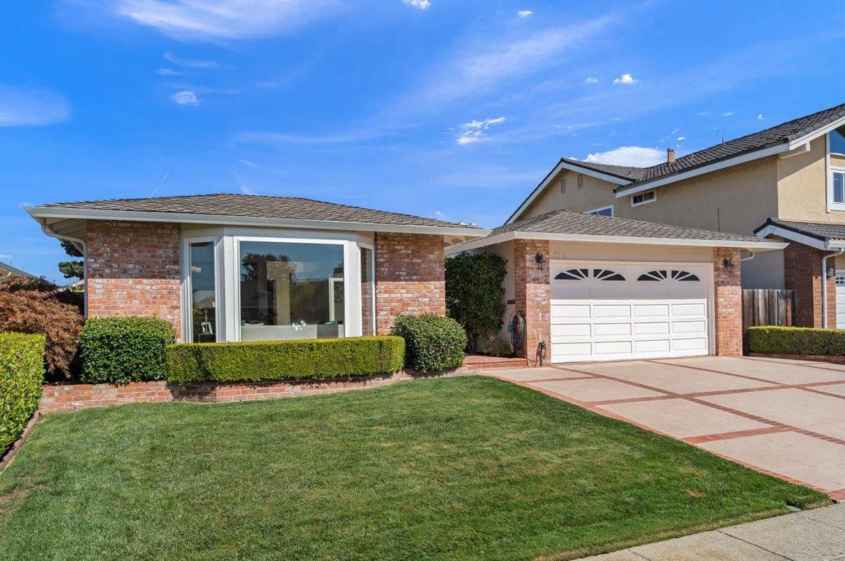 1375 Halibut St, San Mateo, CA 94404-1928