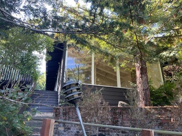 170 Los Robles Dr, Burlingame, CA 94010