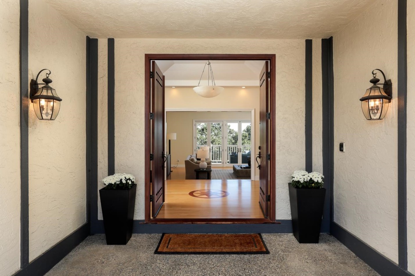 13920 Mir Mirou Dr, Los Altos, CA 94022