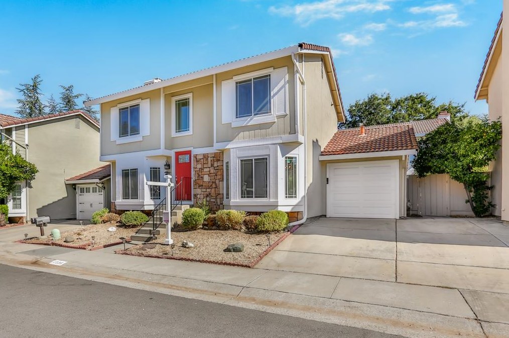 7225 Sleepy Creek Dr, San Jose, CA 95120-3431