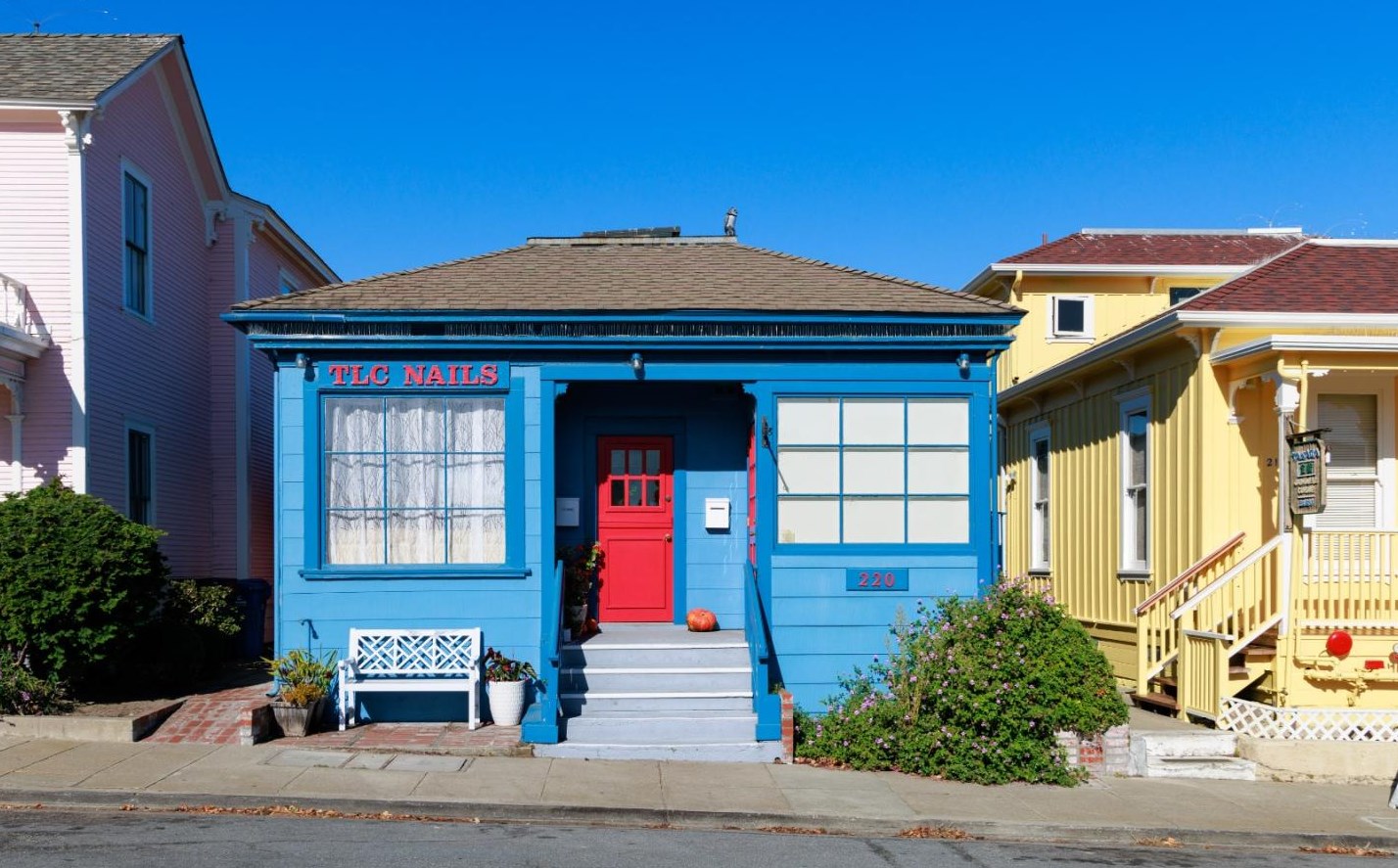 220 17th St, Del Monte Park, CA 93950