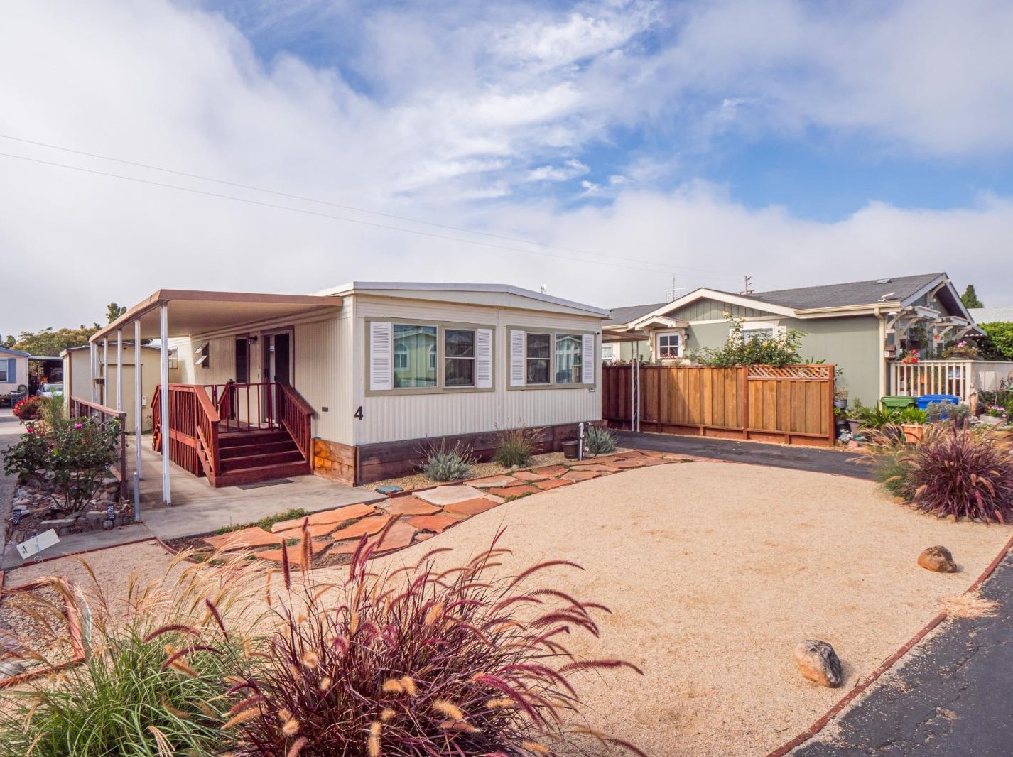 2627 Mattison Ln 4, Santa Cruz, CA 95062