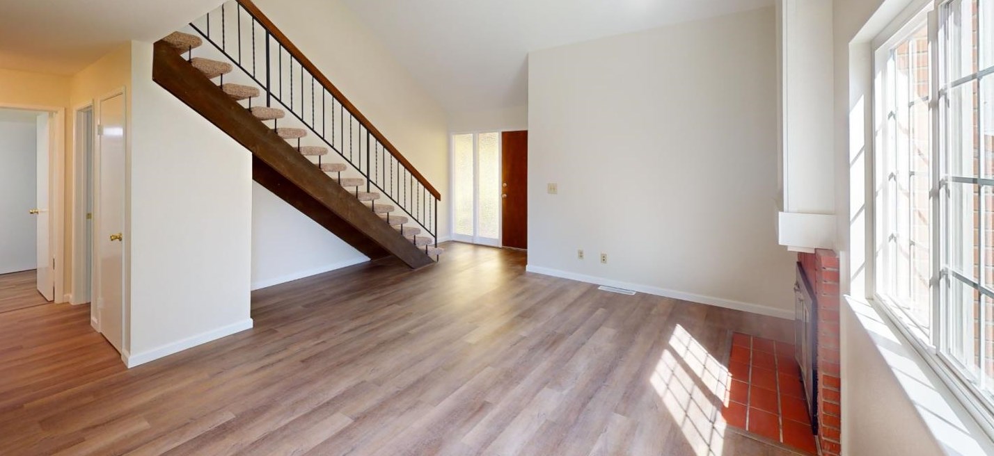 246 Cresta Vista Way, San Jose CA  95119-1509 exterior