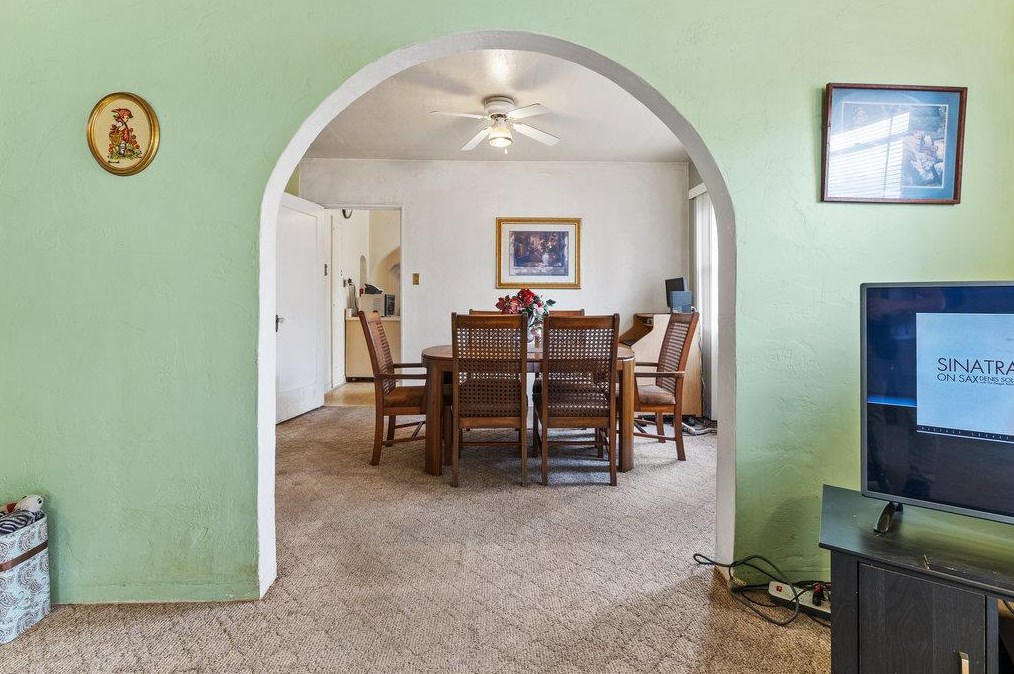 7357 Chestnut St, Gilroy, CA 95020