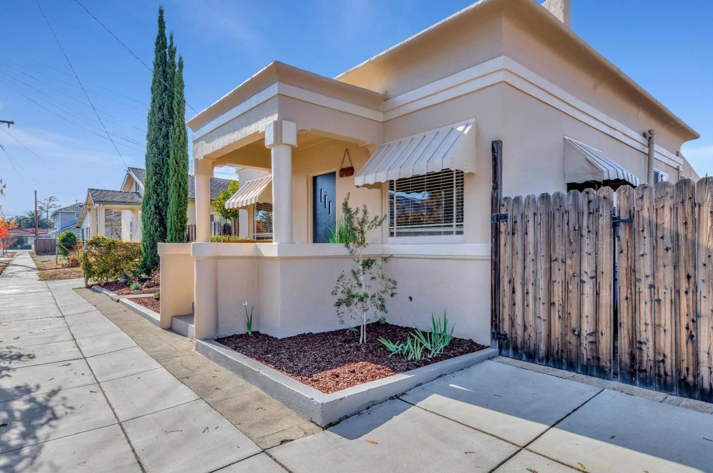 10195 Pasadena Ave, Cupertino, CA 95014-5920