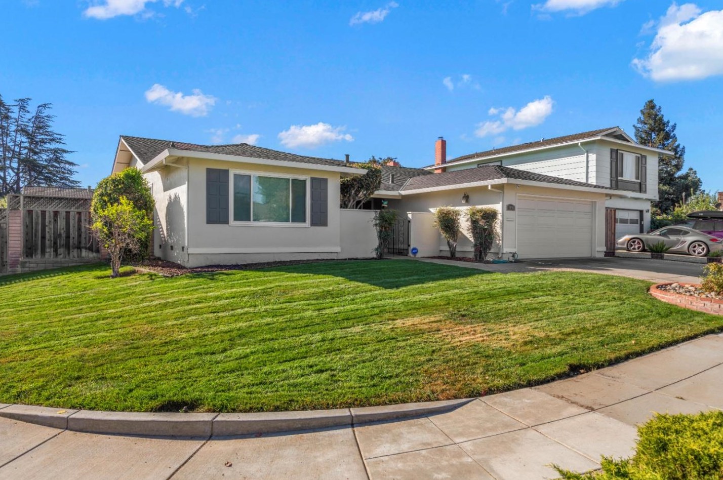 5091 Durango Ct, San Jose, CA 95118-2317