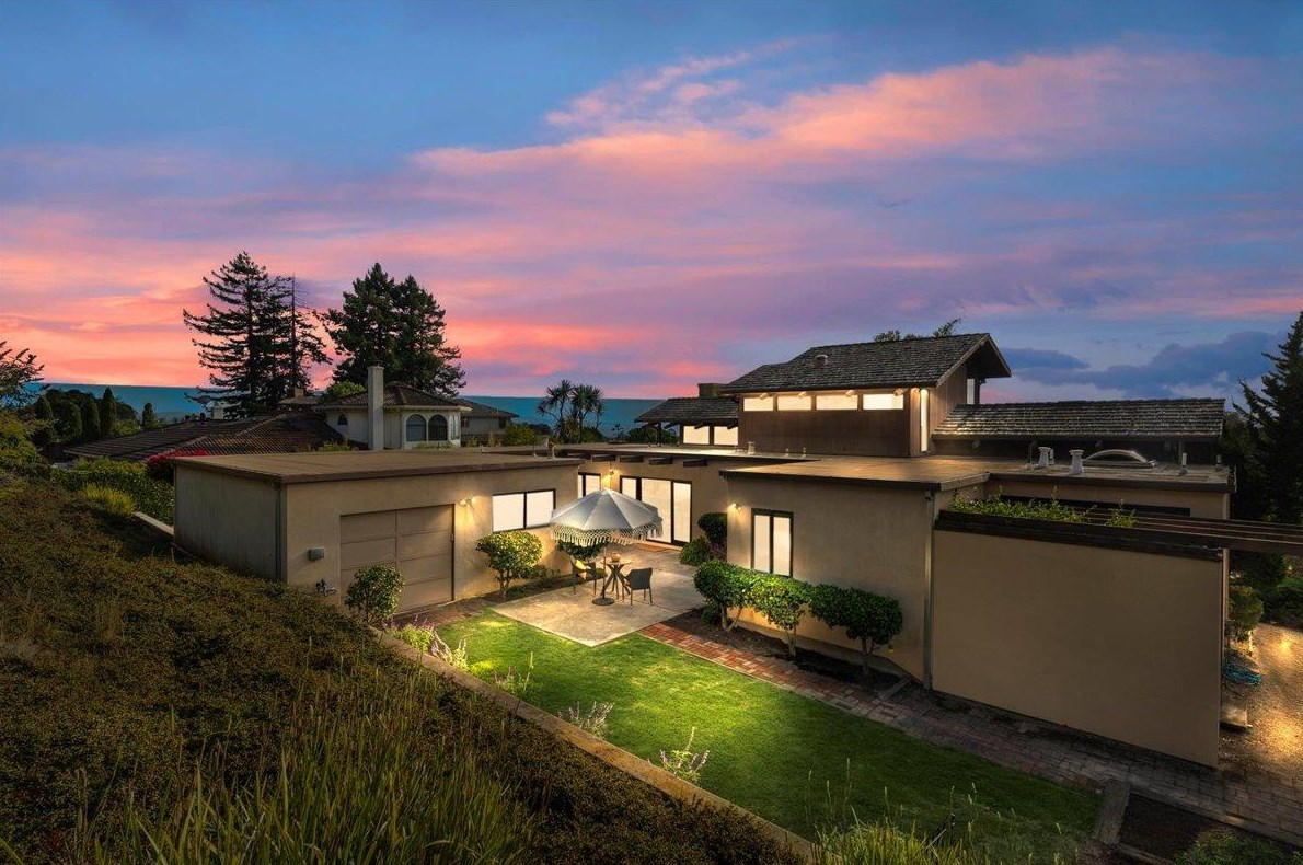 277 Thunderbird Ct, Aptos, CA 95003-5754