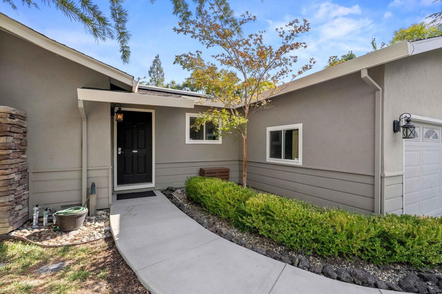 2680 Ross Pl, Walnut Creek, CA 94597-2445