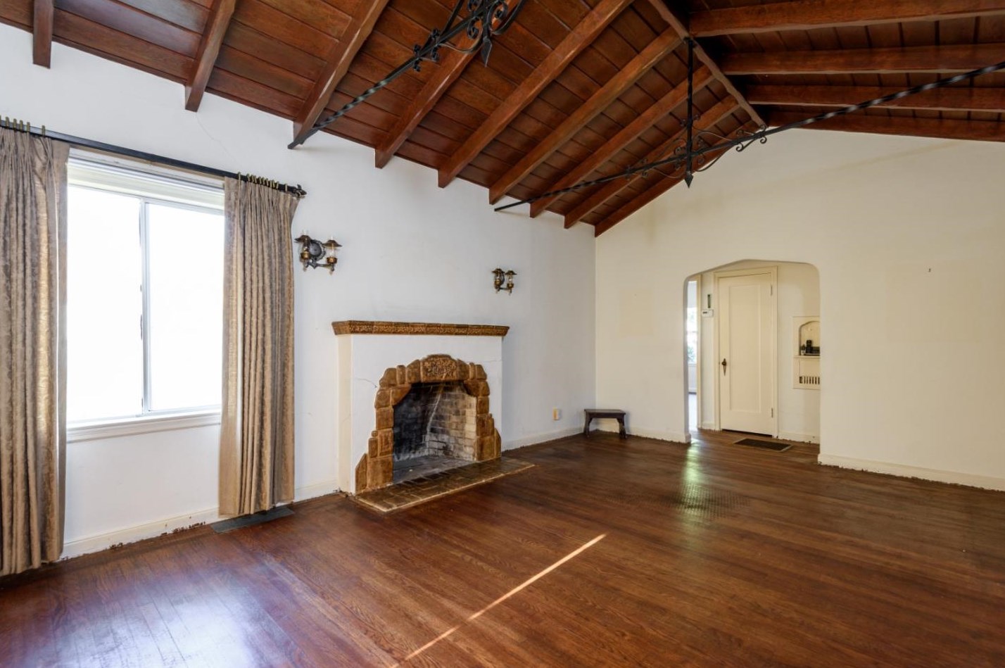2018 Mezes Ave, Belmont, CA 94002