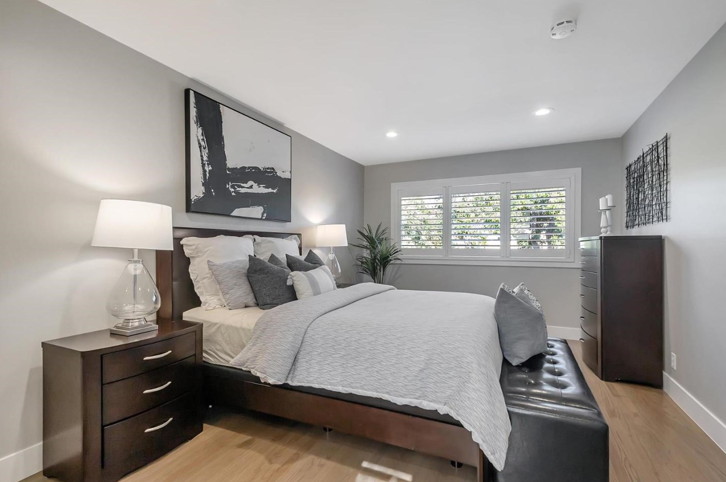 1685 Grizilo Dr, San Jose CA  95124-1920 exterior