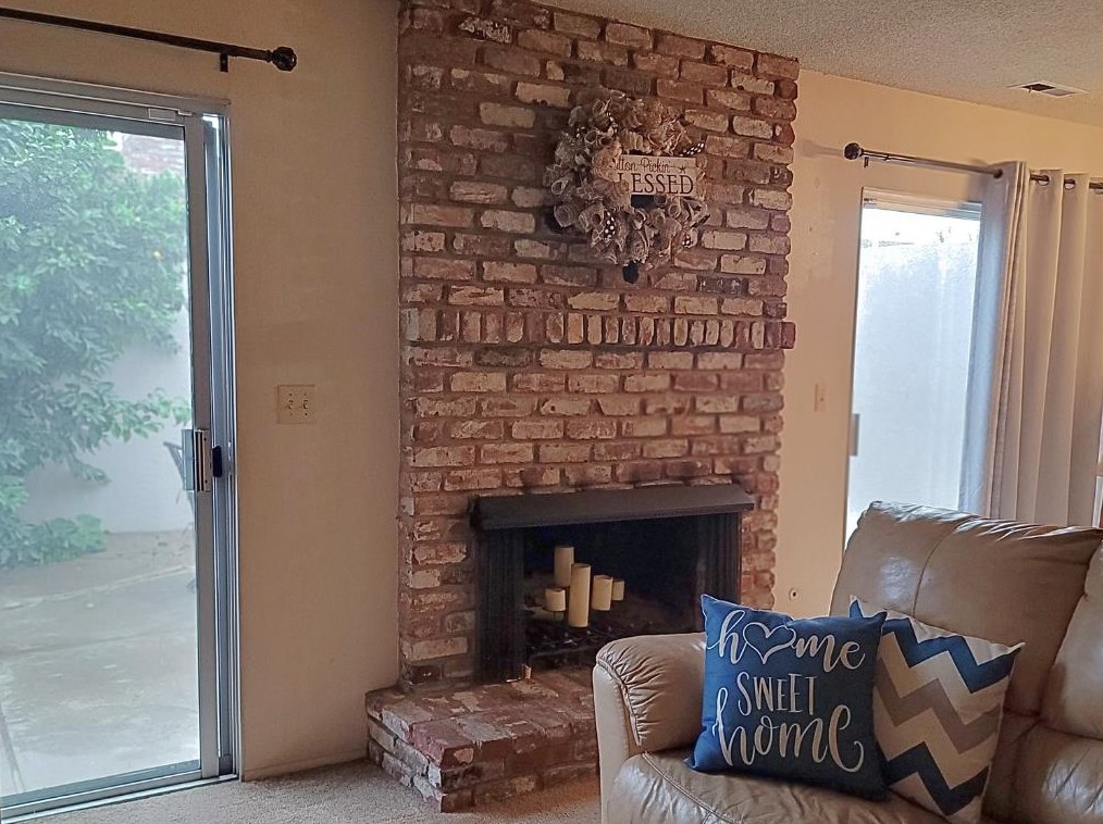1686 Cherokee Dr, Salinas CA  93906-2326 exterior