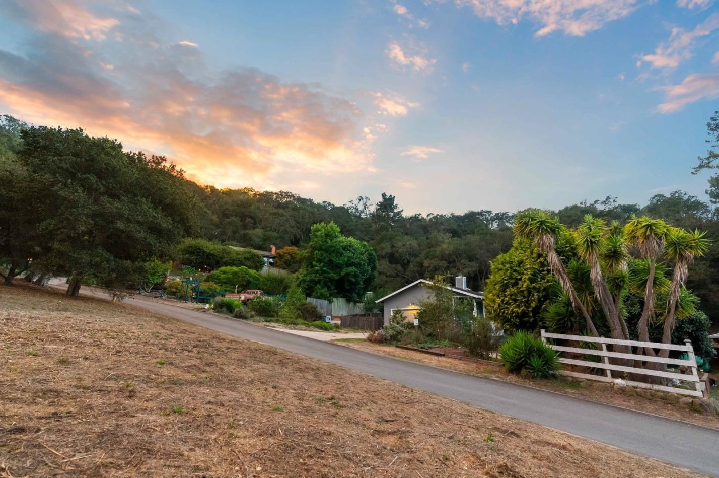 2462 Rifle Range Dr, Watsonville, CA 95076