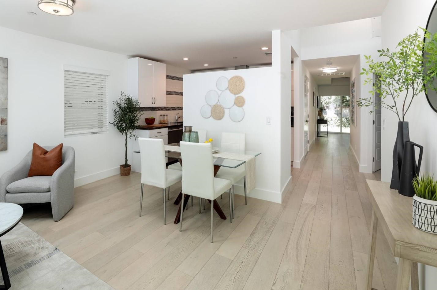 457 7th Ave, Menlo Park CA  94025-1844 exterior