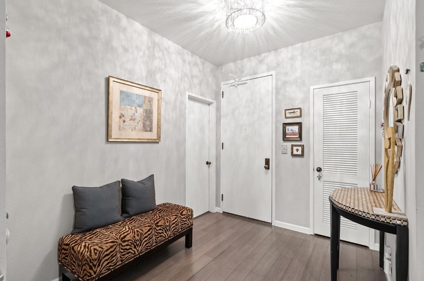 2140 Santa Cruz Ave A103, Menlo Park, CA 94025