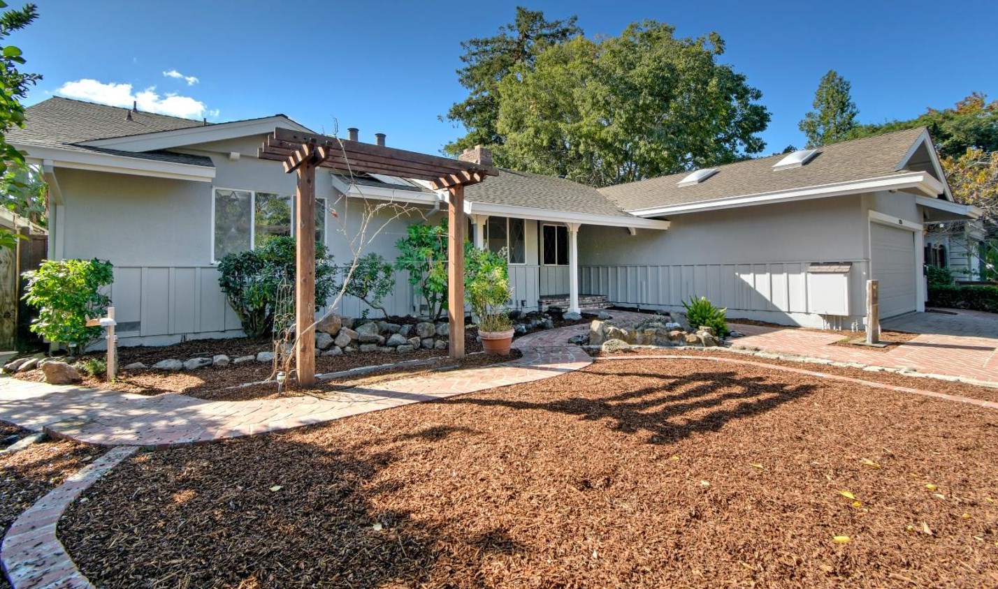 1026 Yorktown Dr, Sunnyvale, CA 94087