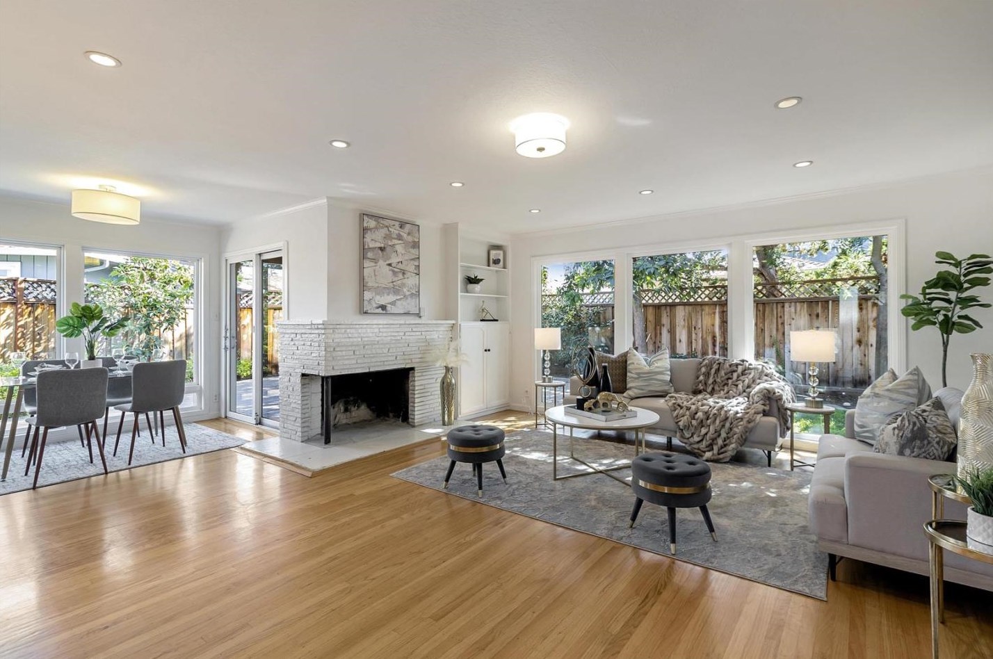 1525 Melba Ct, Mountain View, CA 94040