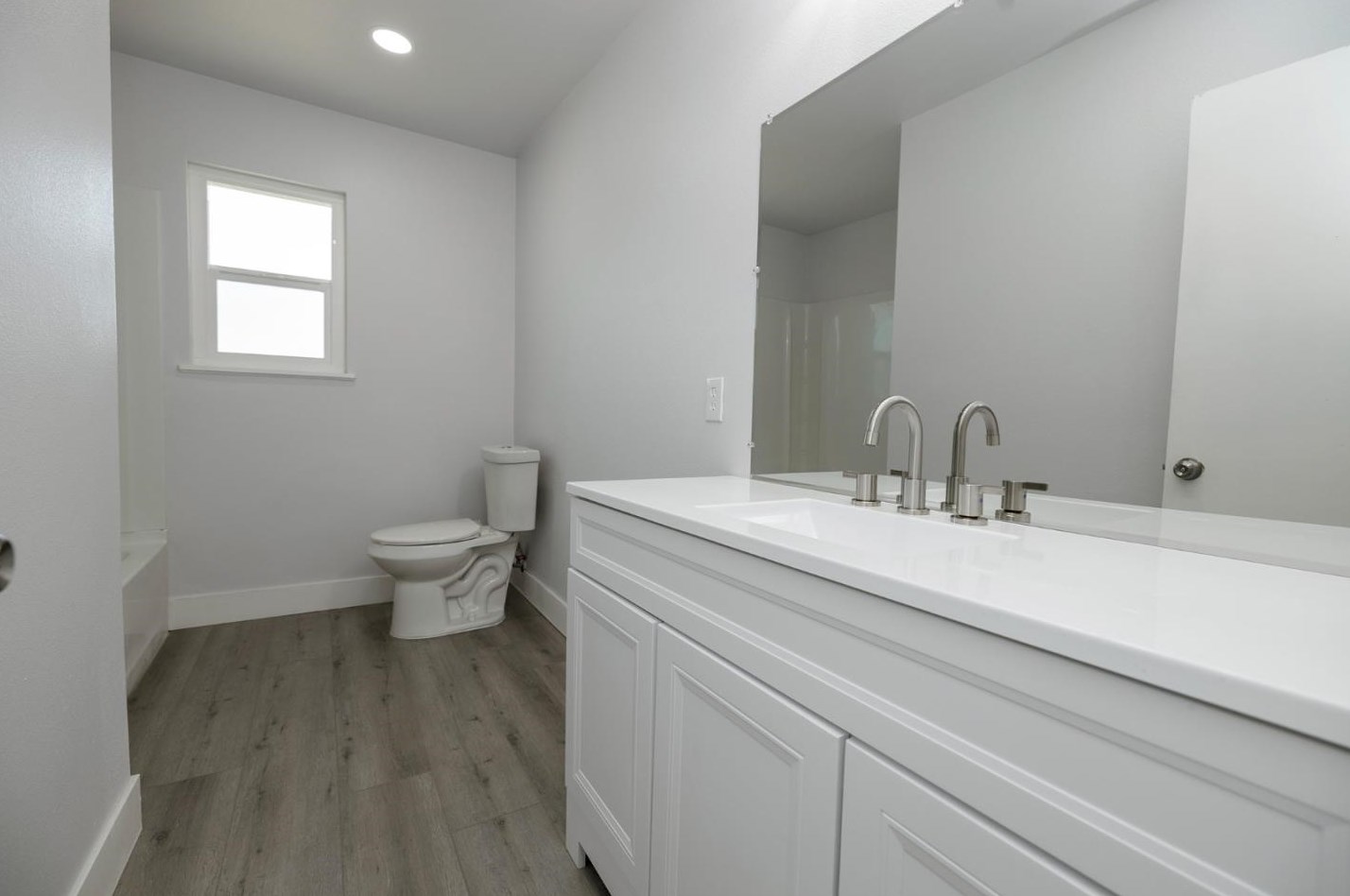 3118 Farris Ave, Ceres CA  95307-3504 exterior