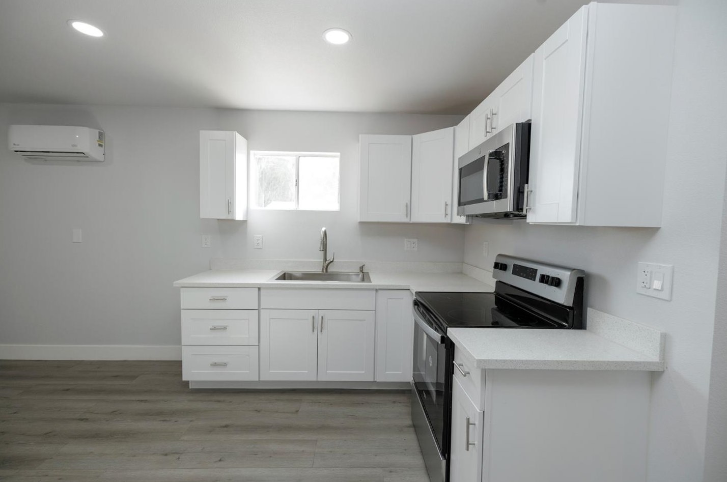 3118 Farris Ave, Ceres CA  95307-3504 exterior